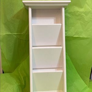 Furio Home Mail and Key Holder - White